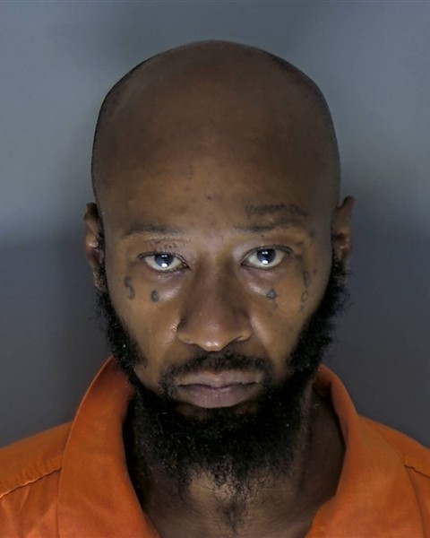 Booking photo of Deontray Bryant