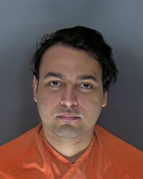 Booking photo of Aron Fernandez-ortega