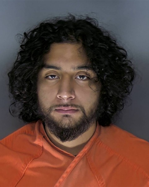 Booking photo of Bryan Lozada-pacheco