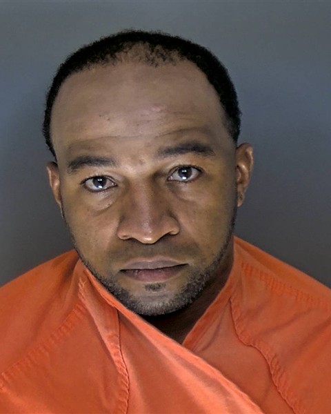Devante Gilbert booking photo