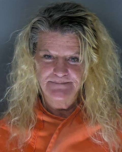 Booking photo of Stefani Fox