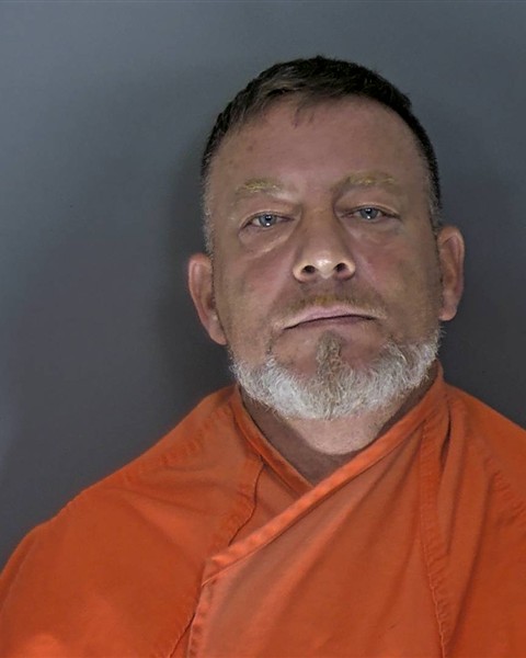 Booking photo of Michael Searls