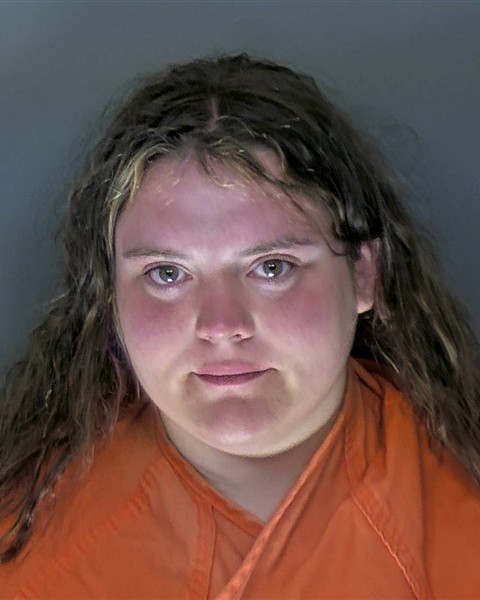 Booking photo of Hannah Thomas