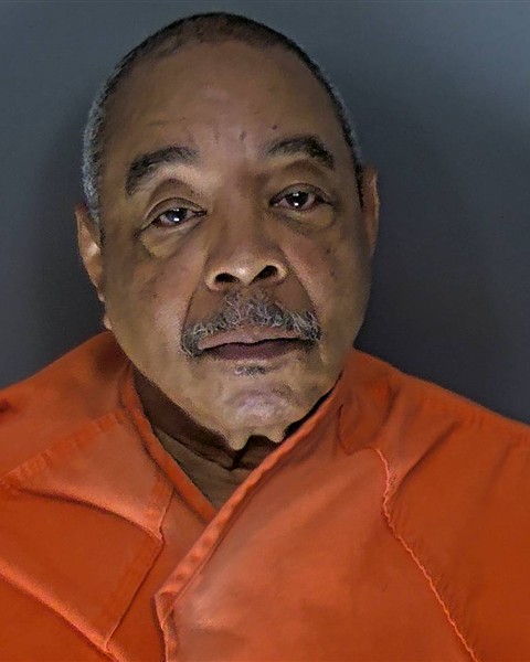 Booking photo of Thomas Mathis