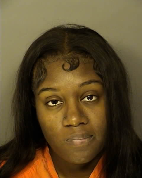 Booking photo of Tyreauna Holmes