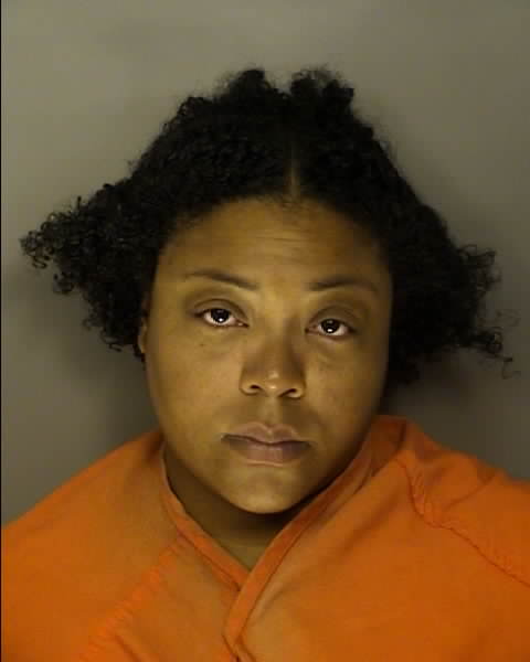 Booking photo of Laquisha Bell