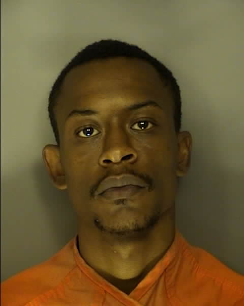 Booking photo of Shamoray Holmes