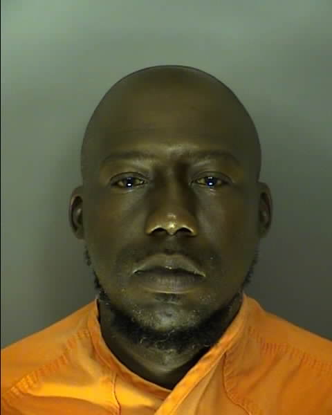 Booking photo of Deleon Mcelveeen