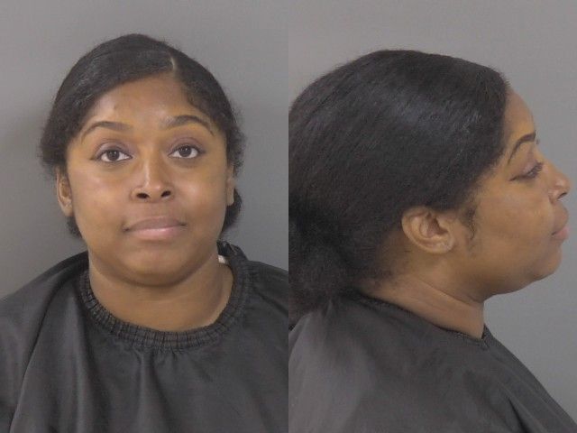 Booking photo of Karla Elizabeth Shaw
