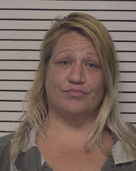Booking photo of Jennifer Lyndon