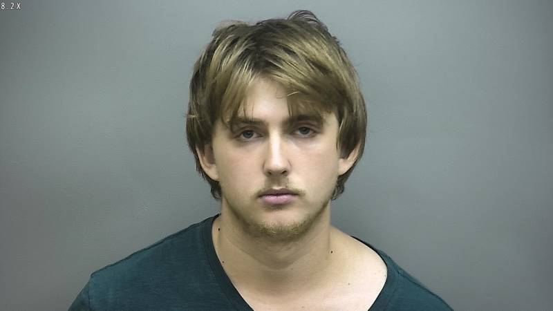 Booking photo of Kadin Bouck