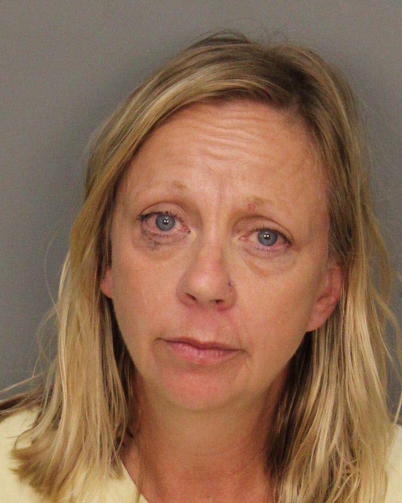 Booking photo of Jennifer Hodge