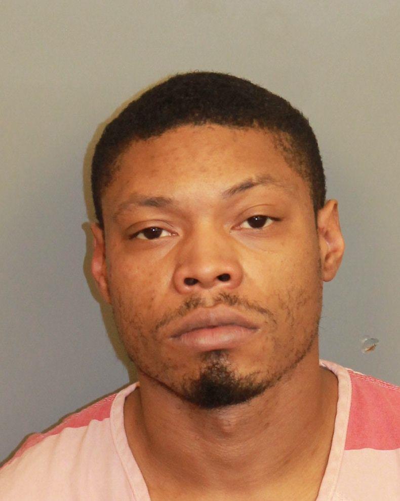 Booking photo of De'aquinez Bell