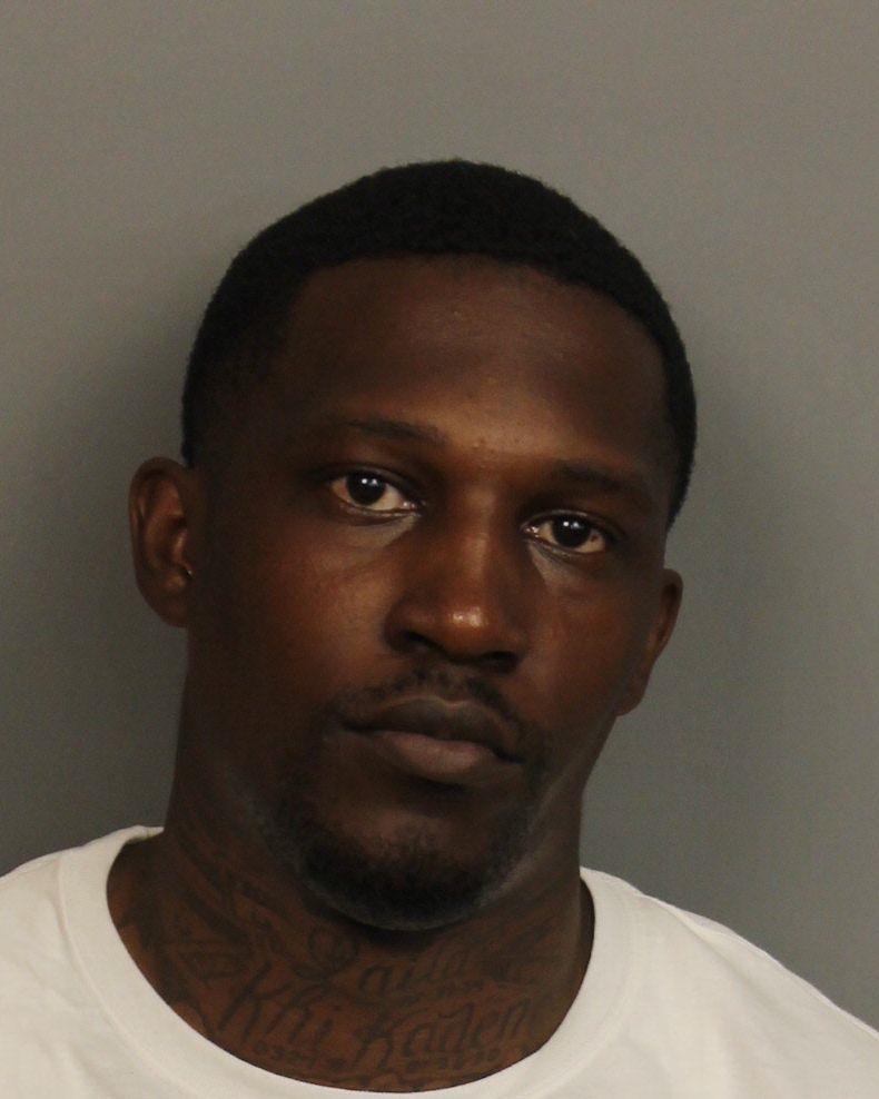 Booking photo of Damarcus Jones