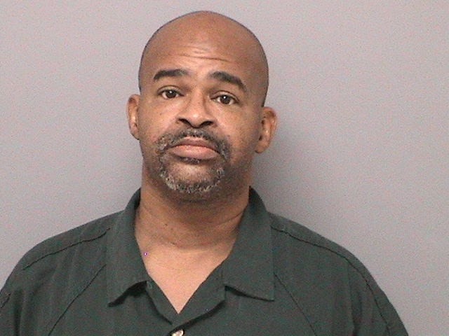 Booking photo of William Wayne Simmons