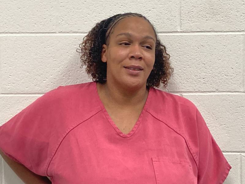 Booking photo of Donnish Lindsey