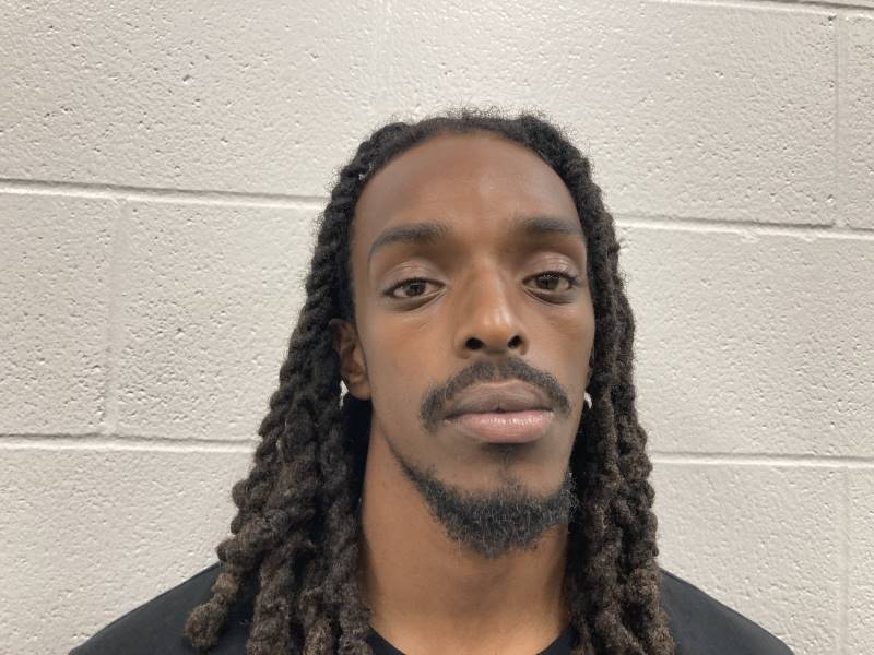 Booking photo of Shanarius Dean