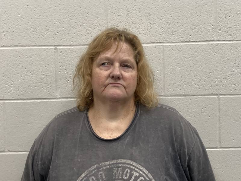 Booking photo of Jennifer Noe