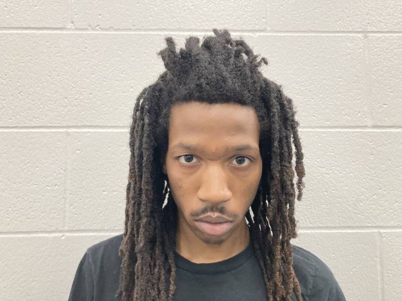 Booking photo of Teveon Orr