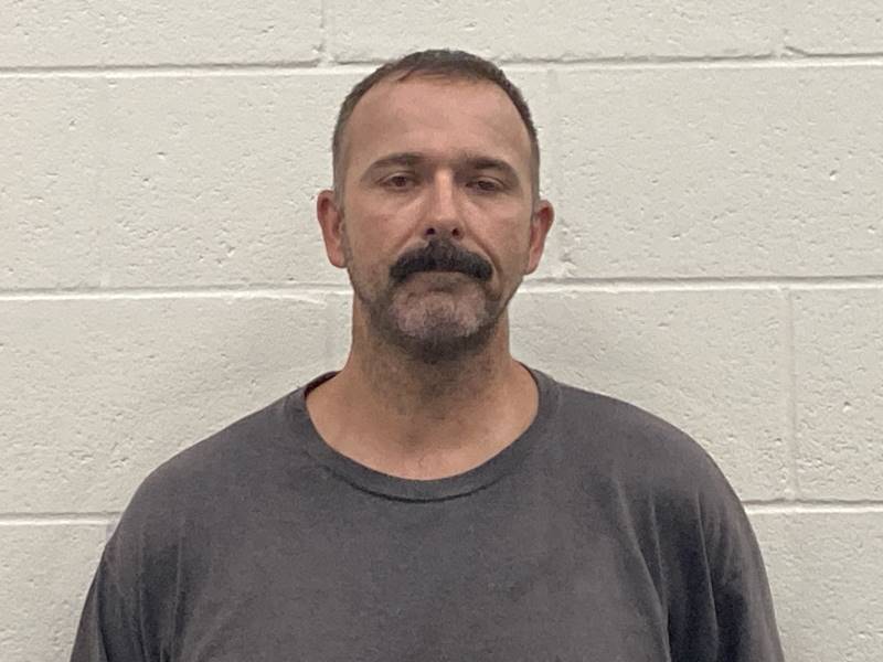 Booking photo of Joshua Warren