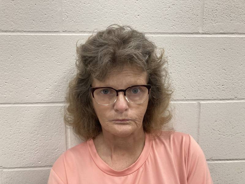 Booking photo of Donna Beverly