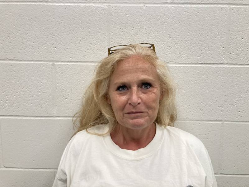 Booking photo of Deanna Edwards