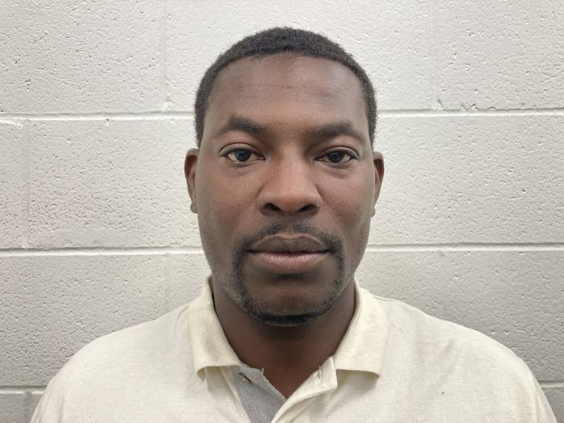 Booking photo of Donell Hayes