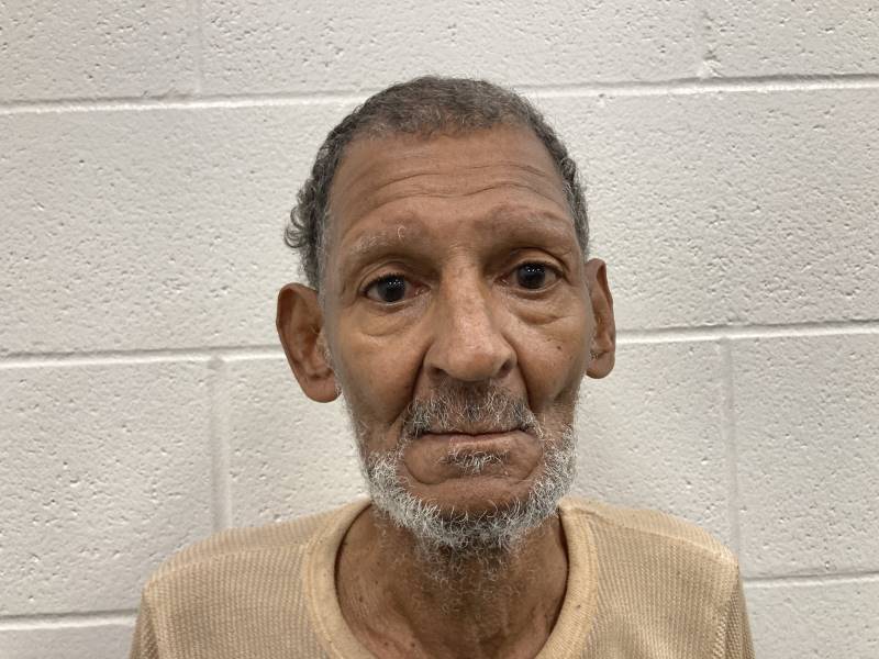 Booking photo of Eric Henderson