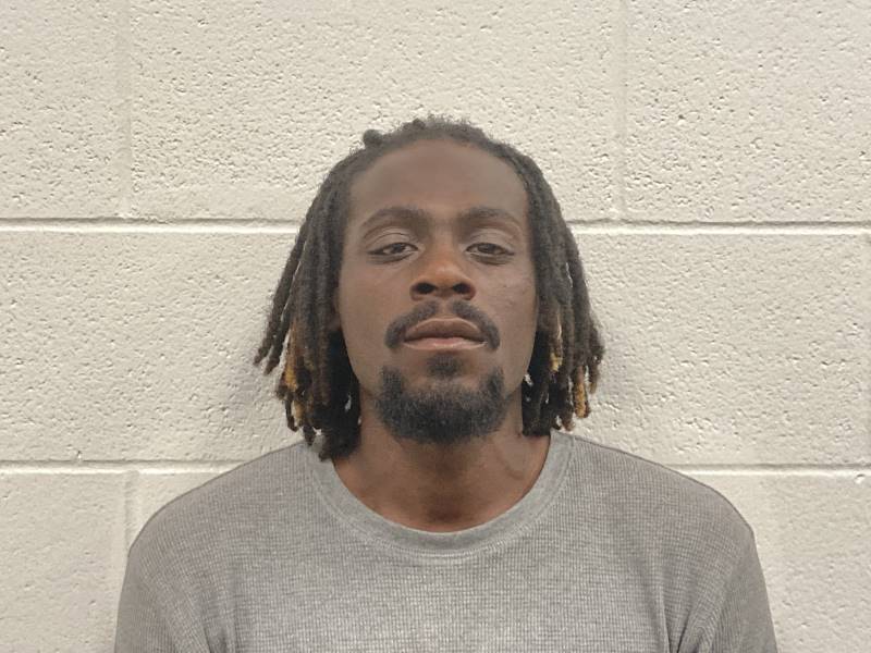Booking photo of Demetrius Bradley