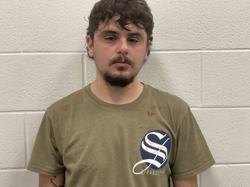 Booking photo of Kamryn White
