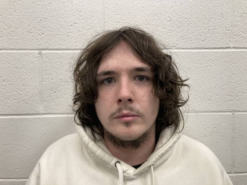 Booking photo of Andrew Combs