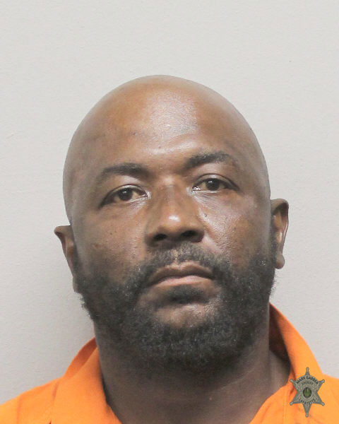 Booking photo of Michael Smith
