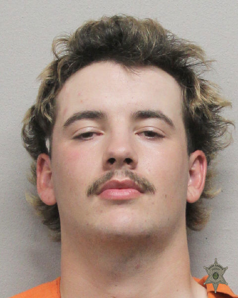 Booking photo of Braxtyn Rader