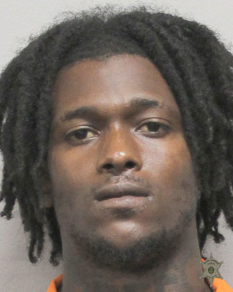 Booking photo of Dalvin Roberts