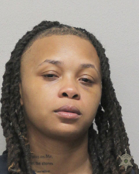 Booking photo of Quinterria Williams