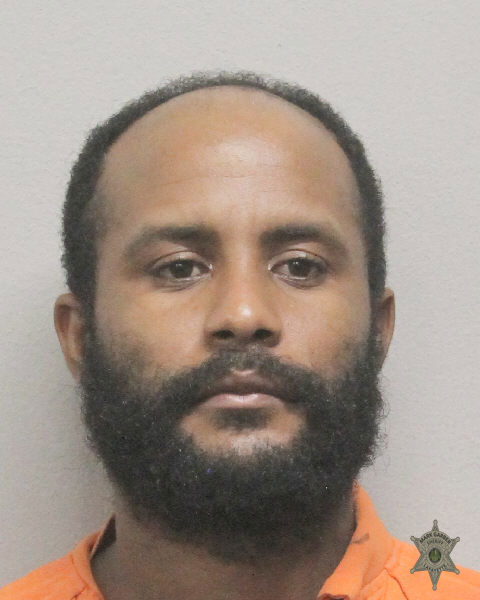 Booking photo of Luis Perez
