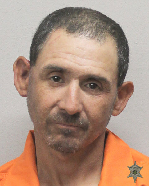 Booking photo of Robert Lopez