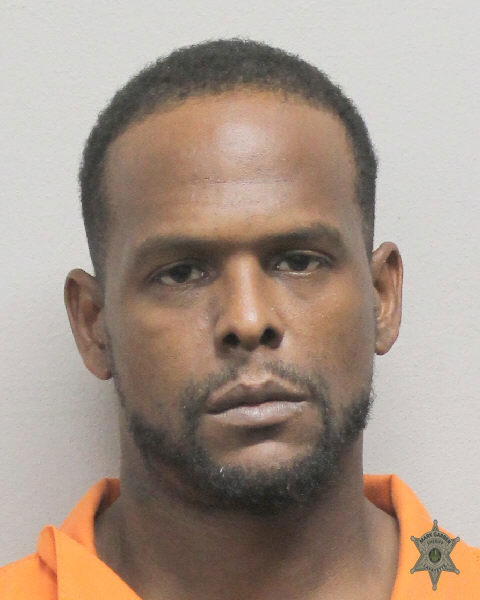 Booking photo of Roddrick Mouton
