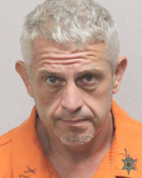 Booking photo of Terran Menard