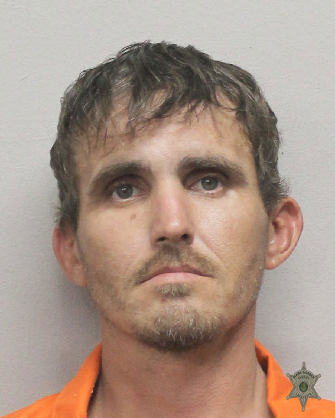 Booking photo of Jonathan Richard