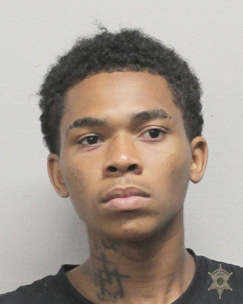 Booking photo of Arsenio Benjamin
