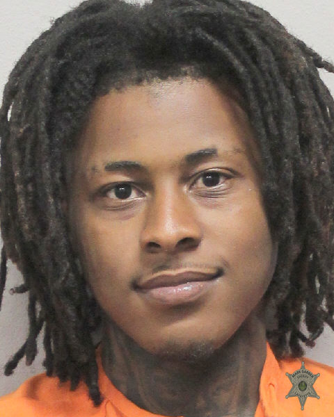 Booking photo of Marckius Carter