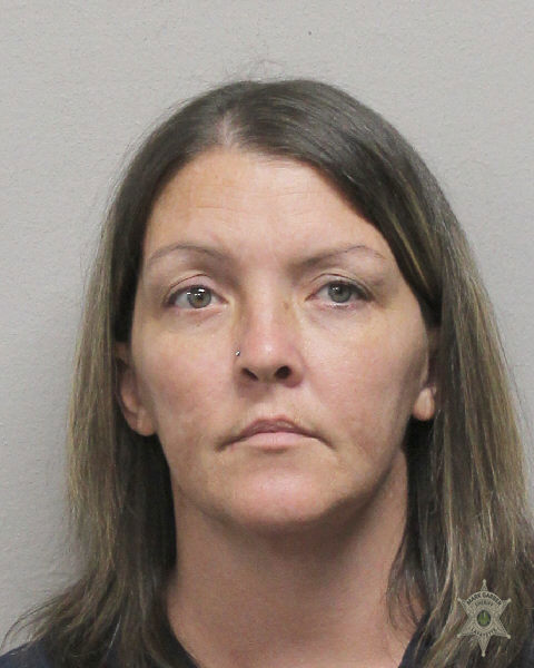 Booking photo of Dawn Thompson