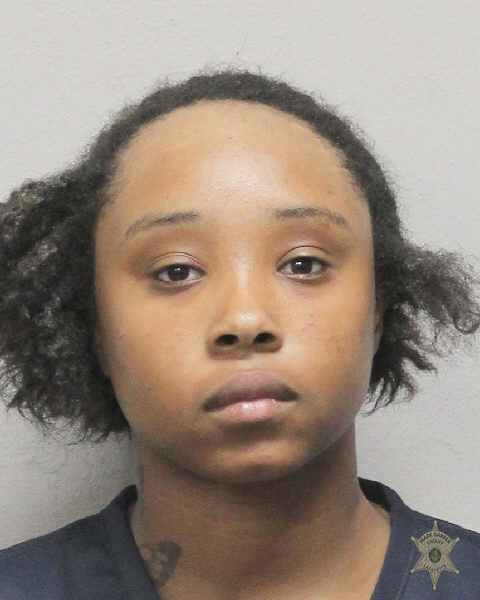 Booking photo of Crystiana Jolivette