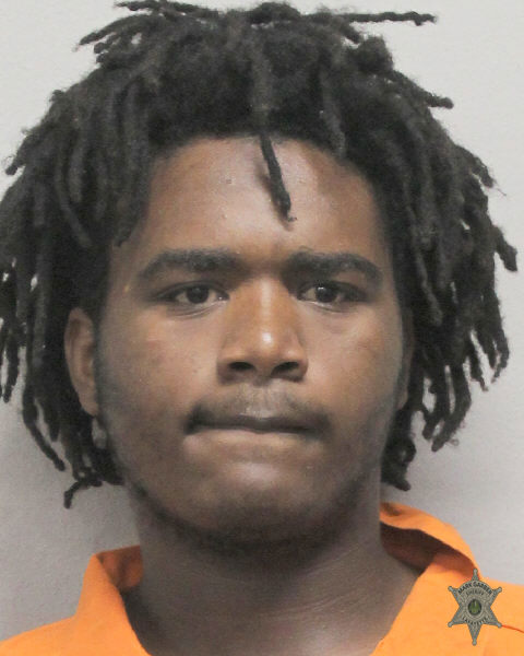 Booking photo of Dartavin Roberts