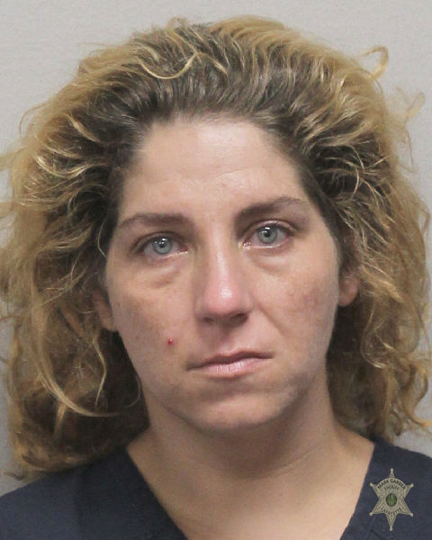 Booking photo of Shirley Lee