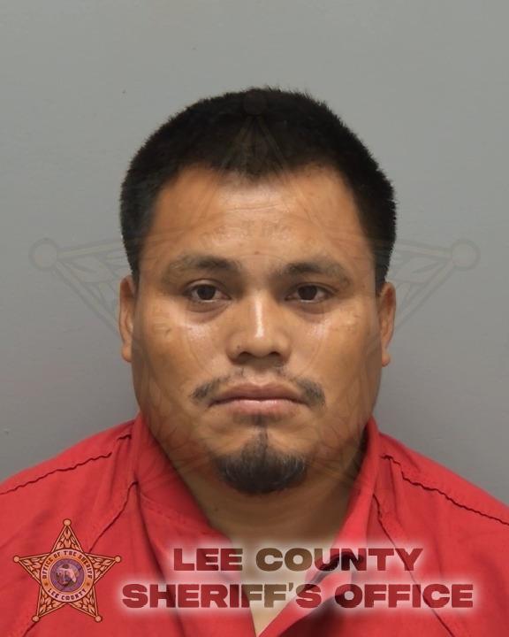 Booking photo of Julio Baten Lopez