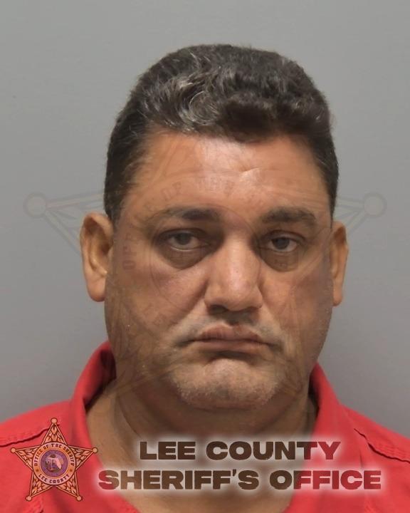 Booking photo of Efendy Cruz Moreira