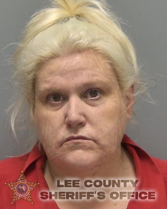 Booking photo of Samantha Mckinley