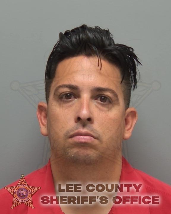 Booking photo of Juan Pascual Valiente